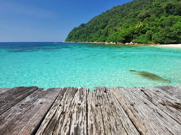 Plank & beach